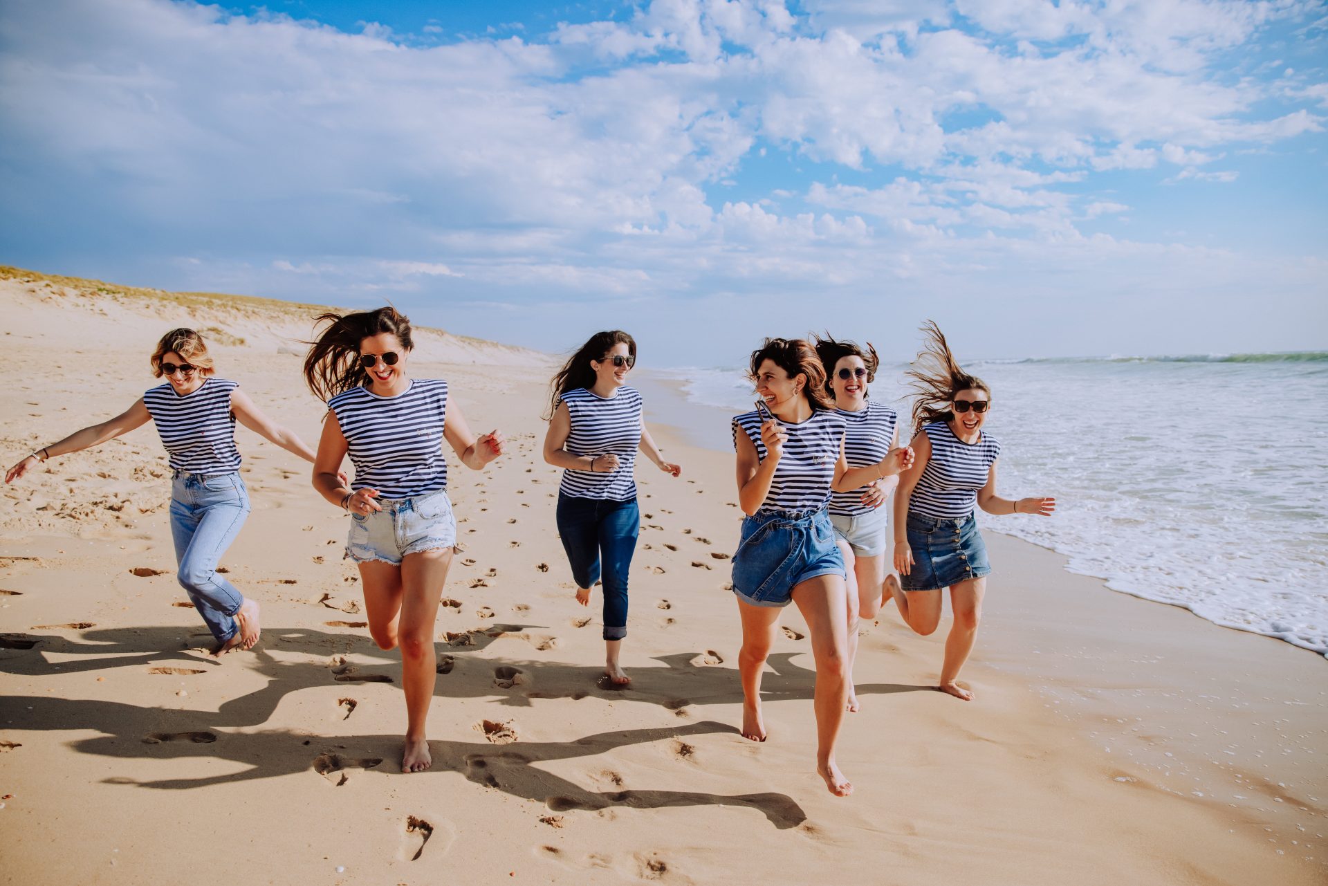 Faire la course sur la plage